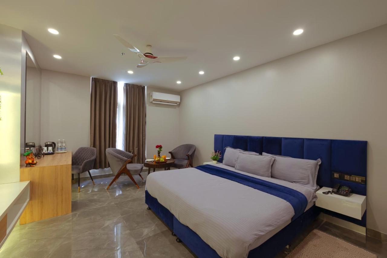 Hotel Bay Laurel Retreat Faridabad Exterior foto