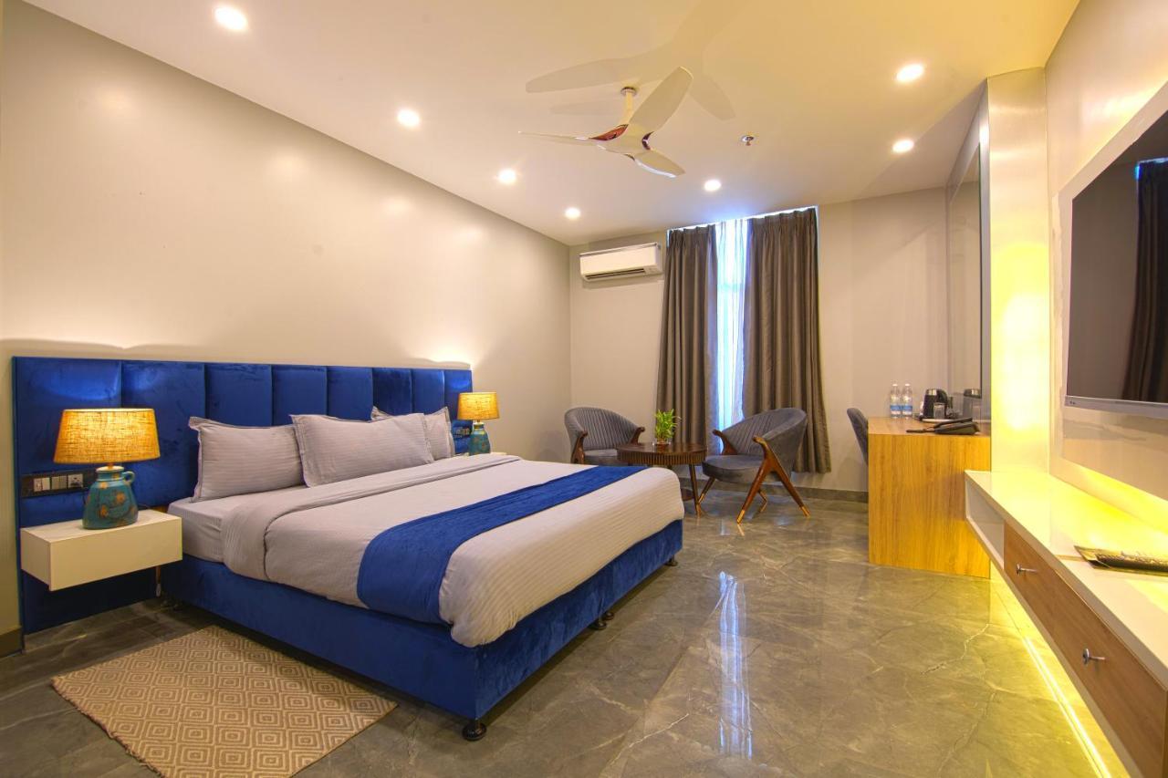 Hotel Bay Laurel Retreat Faridabad Exterior foto